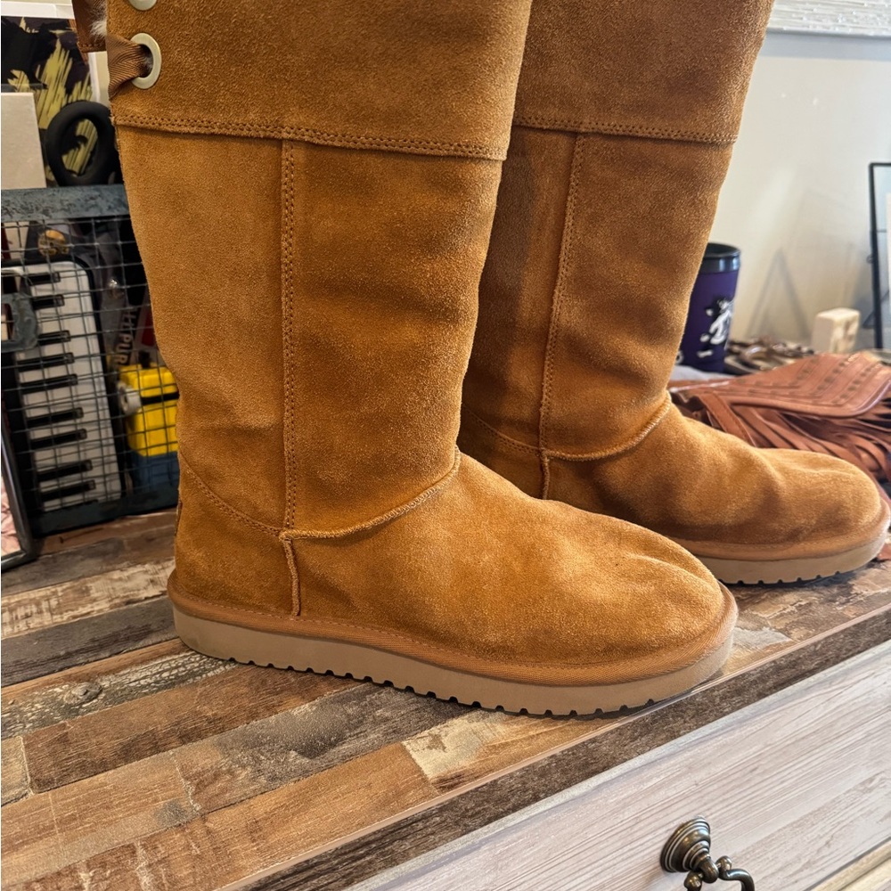 Koolaburra Chestnut Suede Boots